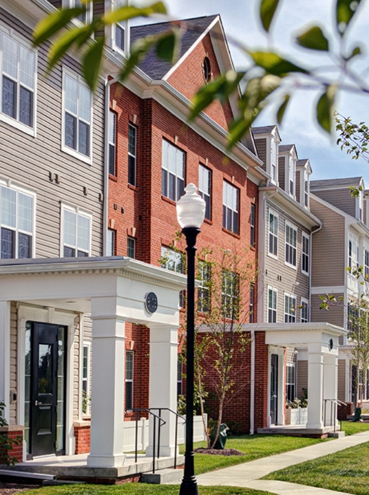 Creekstone village apartments from outside